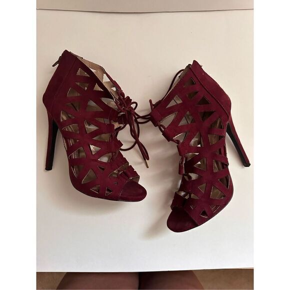 Qupid Burgundy Caged Suede Lace-Up Pumps - Picture 5 of 5